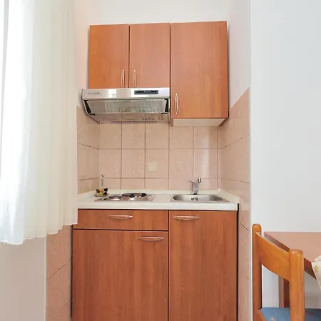 1 Bedroom In *